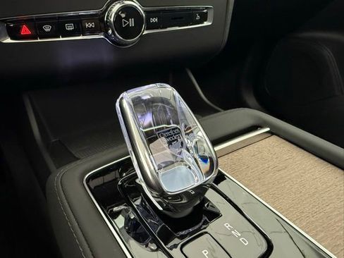 New 2026 Volvo XC90 B5 Plus w/ Protection Package image 20