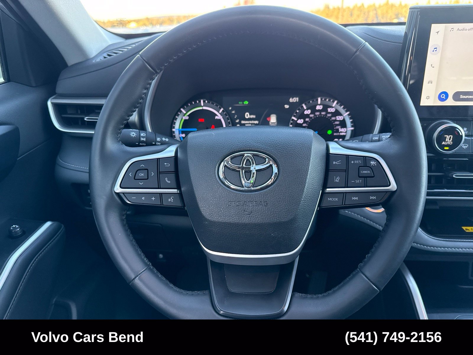 Used 2025 Toyota Highlander XLE AWD/4WD image 13