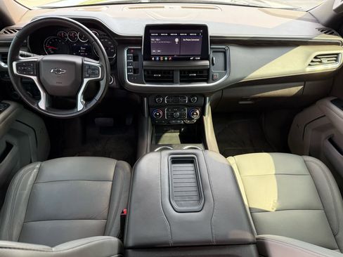 Used 2021 Chevrolet Tahoe Z71 w/ Z71 Signature Package image 12