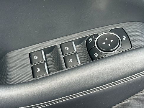 Used 2023 Ford Mustang Mach-E Select image 13