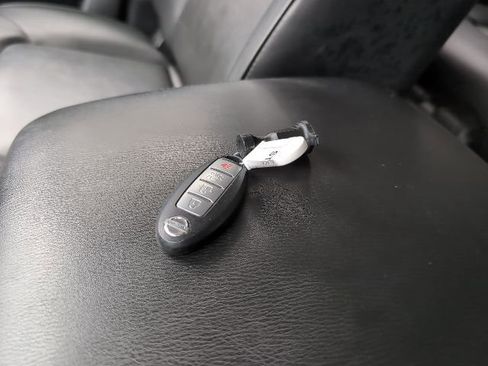 Used 2021 Nissan Armada SV AWD/4WD image 26