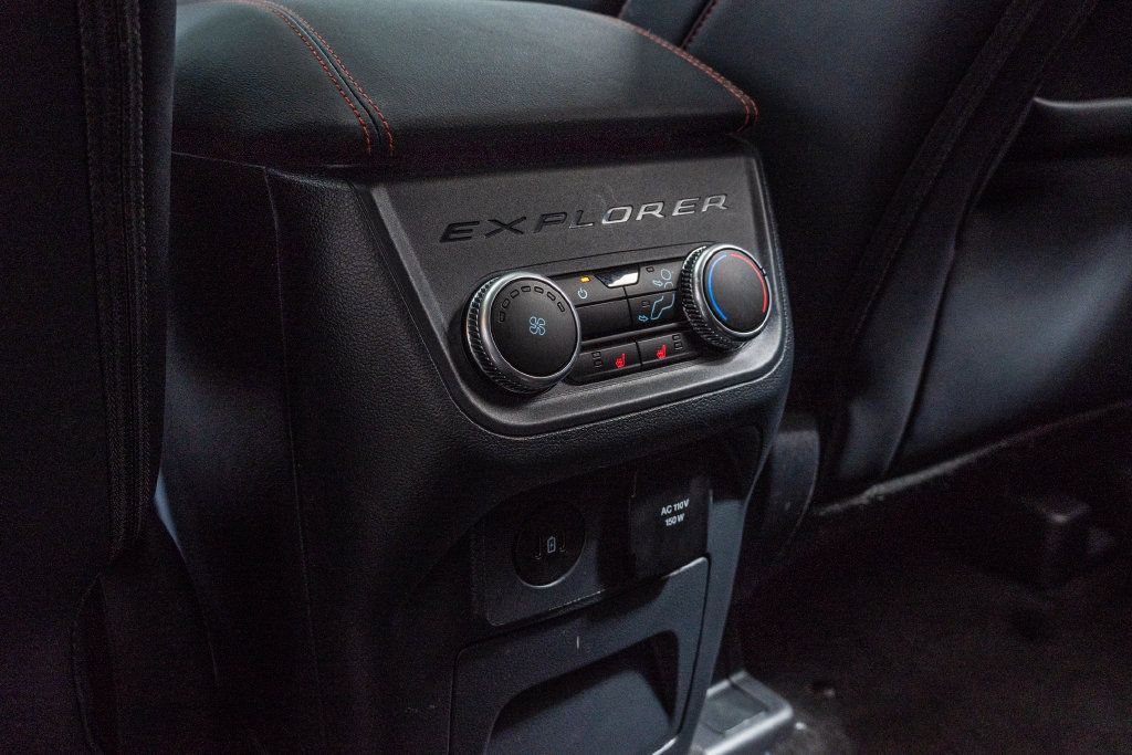 Used 2025 Ford Explorer ST w/ Sun And Sound Package AWD/4WD image 29