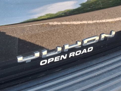 Used 2021 GMC Yukon SLE AWD/4WD image 29