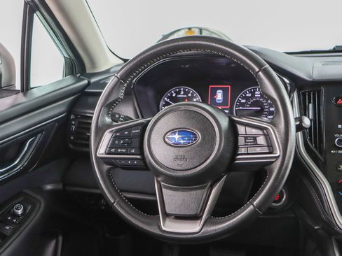Used 2024 Subaru Outback Premium AWD/4WD image 12