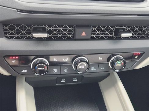 Certified 2024 Honda Accord EX image 26