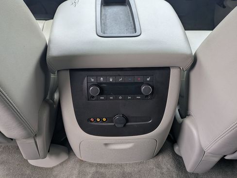 Used 2013 Chevrolet Tahoe LTZ image 20