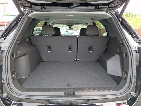 Certified 2023 Chevrolet Equinox LT FWD image 31