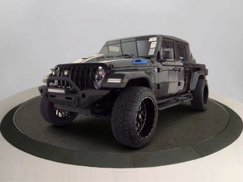 Used 2021 Jeep Gladiator Sport AWD/4WD image 3