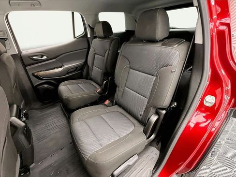 Used 2023 GMC Acadia SLE w/ Driver Convenience Package image 26