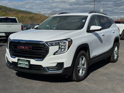 Used 2023 GMC Terrain SLE w/ Driver Convenience Package