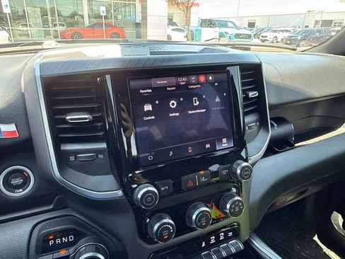 Used 2026 RAM 1500 Express AWD/4WD image 13