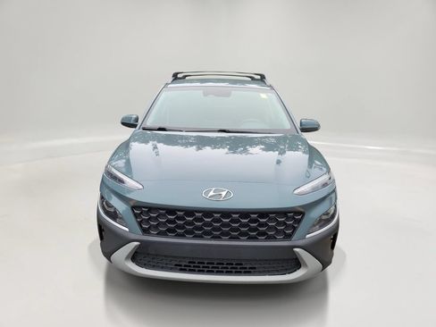 Used 2022 Hyundai Kona SEL AWD/4WD image 2