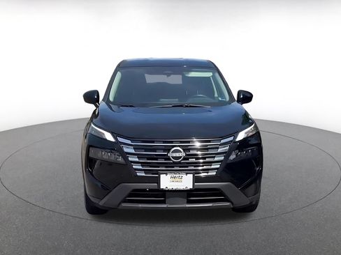 Used 2025 Nissan Rogue SV AWD/4WD image 4