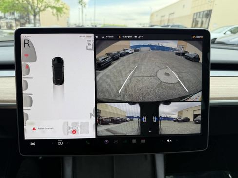 Used 2023 Tesla Model Y Long Range image 12