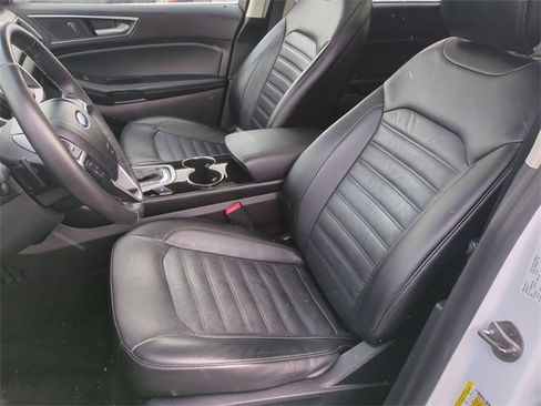 Used 2016 Ford Edge SEL w/ Canadian Touring Package image 21