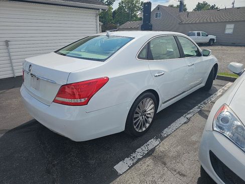 Used 2014 Hyundai Equus Signature RWD image 5