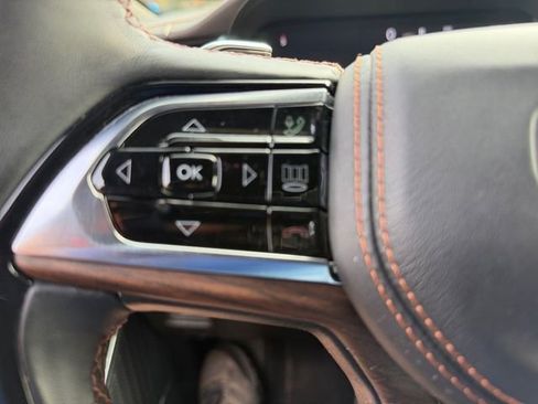 Used 2023 Jeep Grand Cherokee L Summit w/ Advanced Protech Group IV AWD/4WD image 25
