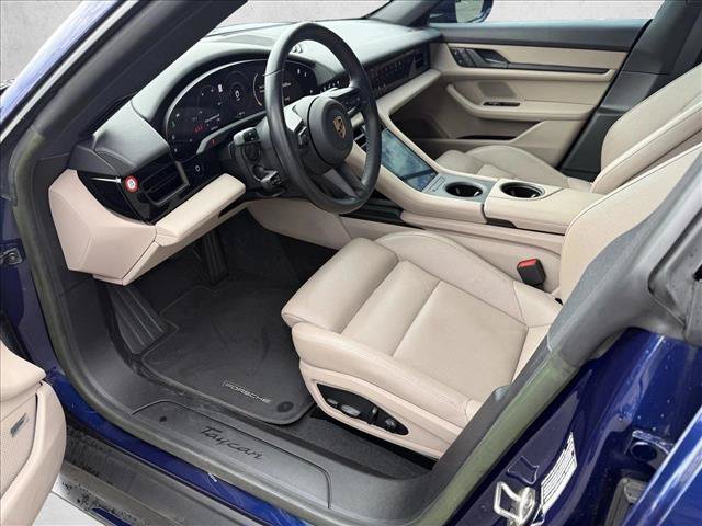 Used 2023 Porsche Taycan RWD image 10