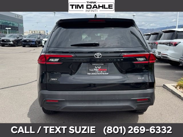Used 2025 Toyota Grand Highlander AWD image 7