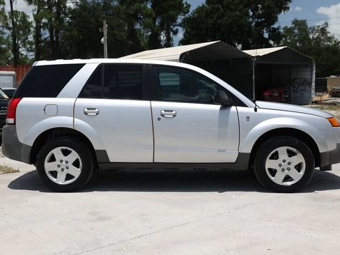 Used 2004 Saturn Vue 2WD V6 image 8