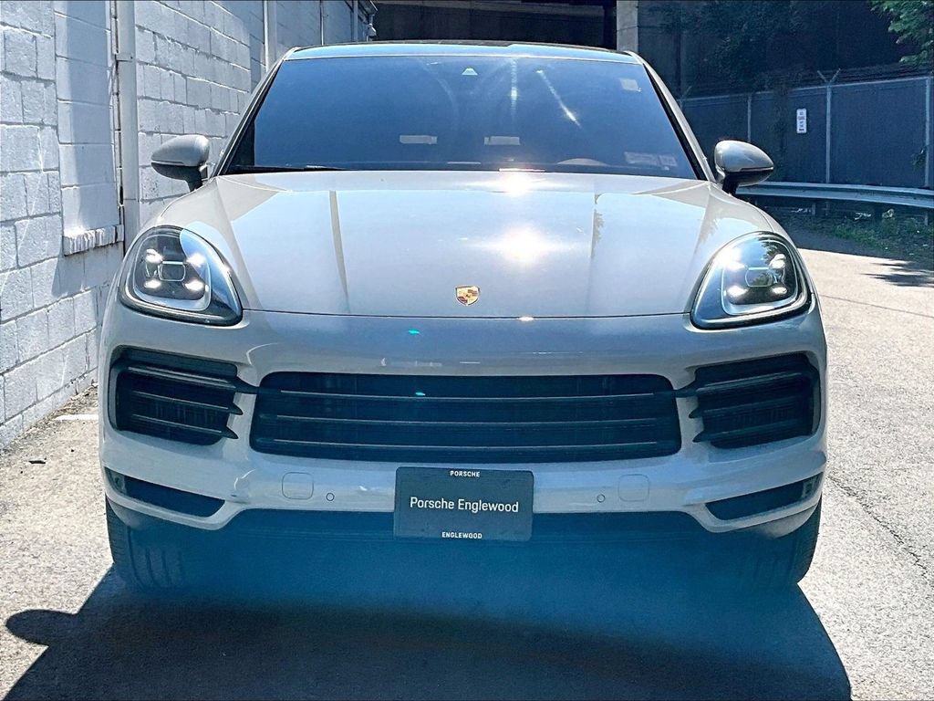 Certified 2023 Porsche Cayenne Platinum Edition AWD/4WD image 8