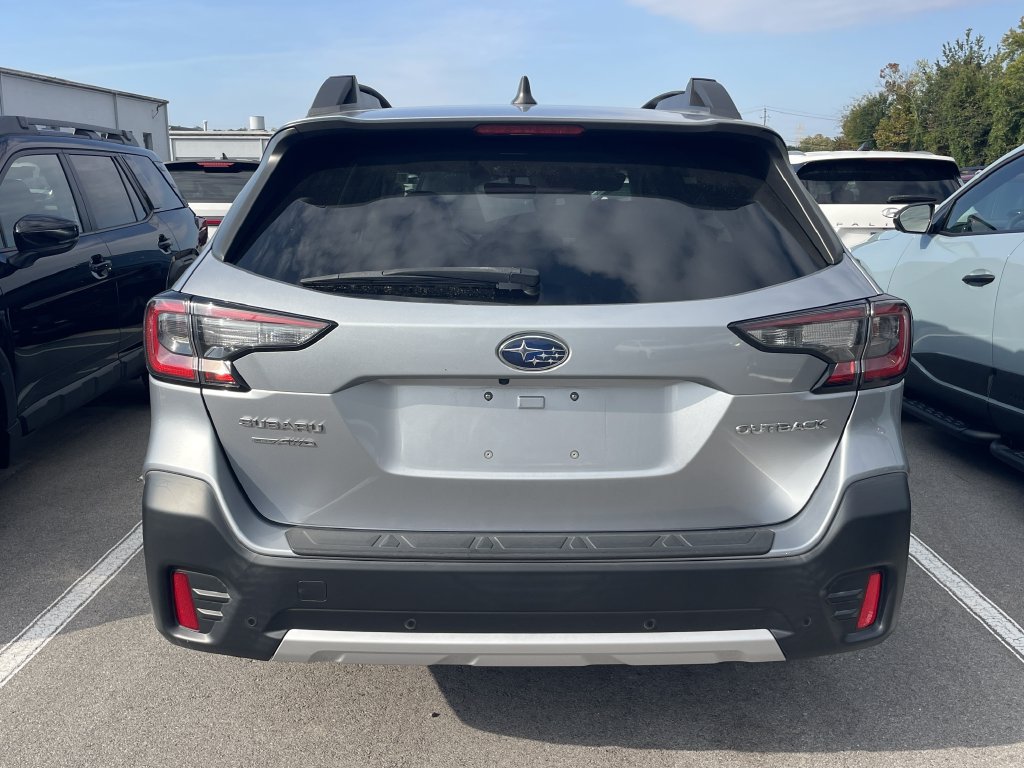 Used 2020 Subaru Outback Limited AWD/4WD image 5