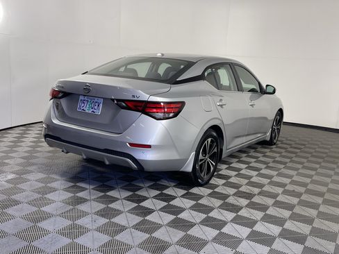 Used 2021 Nissan Sentra SV FWD image 5