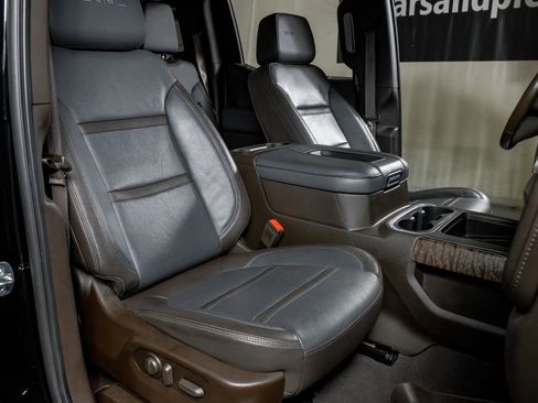 Used 2021 GMC Sierra 1500 Denali image 30