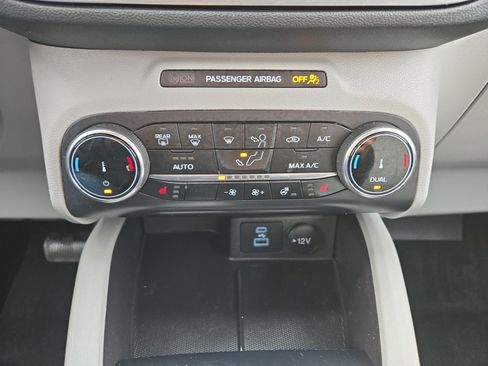 Used 2023 Ford Escape Active image 20