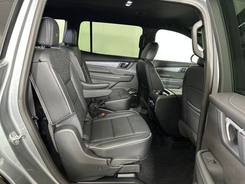 New 2026 Buick Enclave Sport Touring w/ Power Package image 28