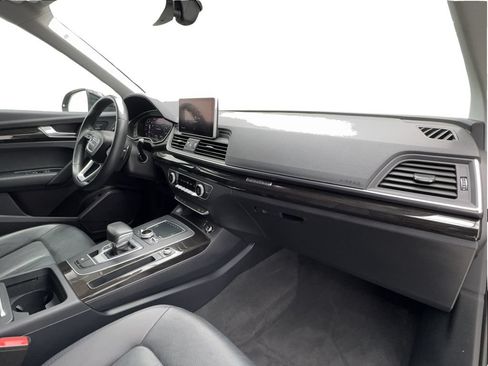 Used 2018 Audi Q5 2.0T Premium AWD/4WD image 32