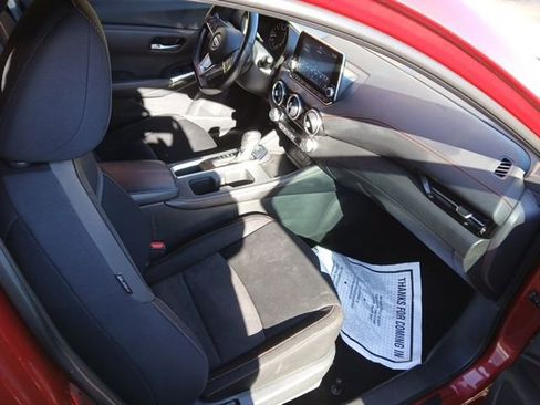 Used 2021 Nissan Sentra SR image 13