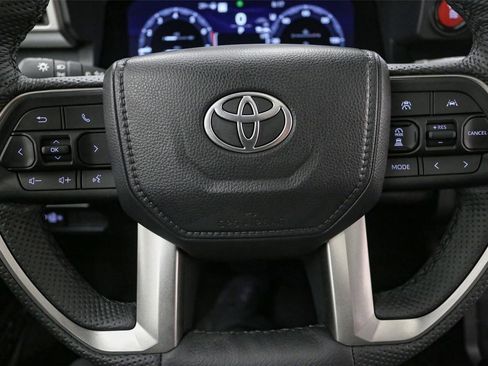 New 2026 Toyota Tacoma TRD Off-Road AWD/4WD image 22