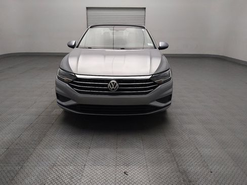 Used 2019 Volkswagen Jetta SE w/ Cold Weather Package FWD image 15