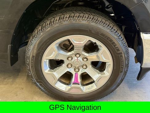 Used 2022 RAM 1500 Big Horn AWD/4WD image 2