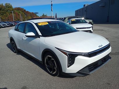 Used 2025 Kia K4 EX