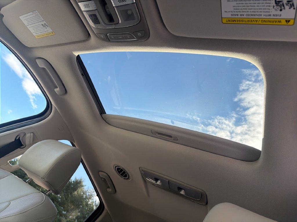 Used 2022 Kia Telluride EX w/ EX Premium Package FWD image 22