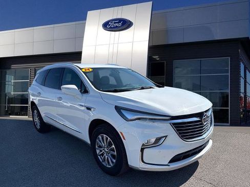 Used 2024 Buick Enclave Premium image 1