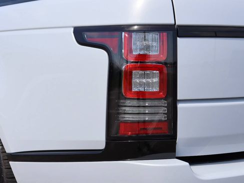 Used 2016 Land Rover Range Rover HSE AWD/4WD image 7
