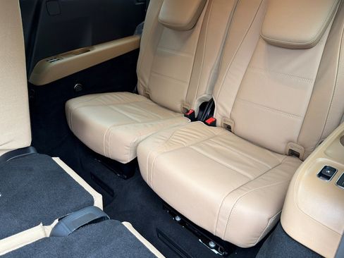 New 2026 Mercedes-Benz GLS 450 4MATIC image 14
