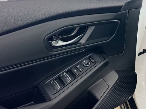 New 2025 Honda Accord SE image 19