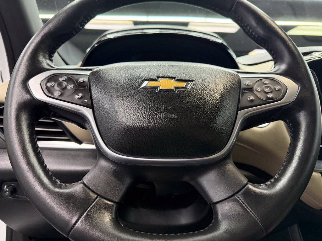 Used 2022 Chevrolet Traverse LT w/ LT Premium Package FWD image 23