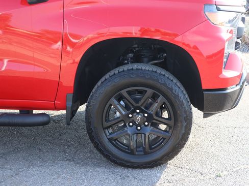 New 2026 Chevrolet Silverado 1500 Custom Trail Boss w/ Turbomax Blackout Package image 9