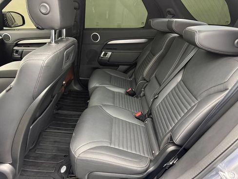 Used 2023 Land Rover Discovery S R-Dynamic AWD/4WD image 30