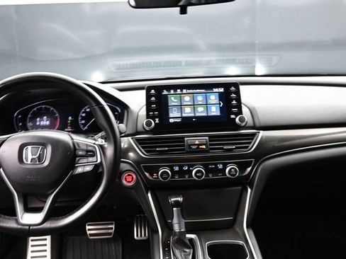 Used 2022 Honda Accord Sport image 15