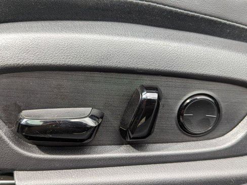 Certified 2022 Lexus ES 350 w/ Premium Package image 21