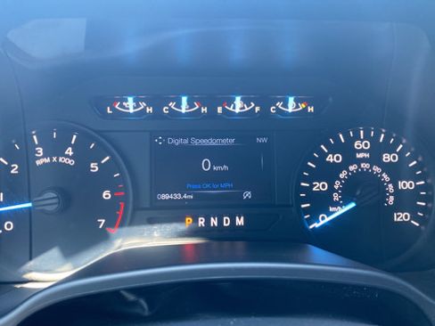 Used 2018 Ford F150 XL w/ Equipment Group 101A Mid AWD/4WD image 17