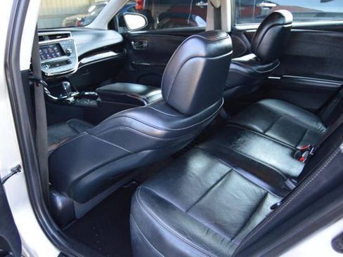 Used 2014 Toyota Avalon Limited FWD image 43
