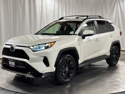 Used 2022 Toyota RAV4 SE w/ Convenience Package