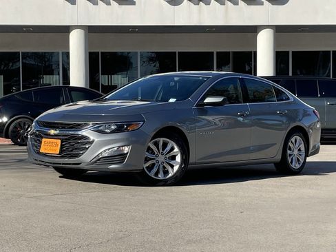 Used 2024 Chevrolet Malibu LT image 1